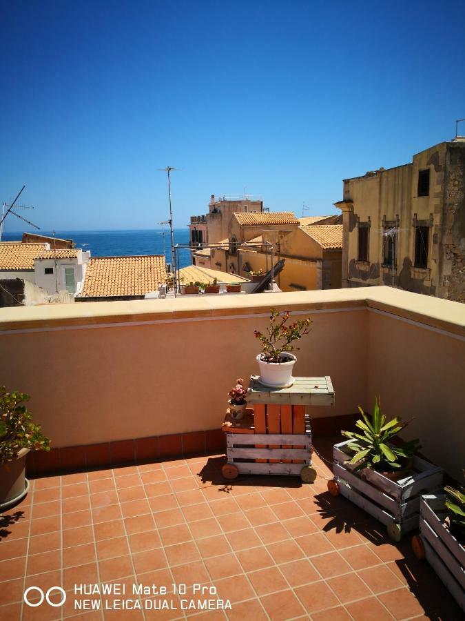 La Terrazza Sul Vicolo Bed & Breakfast Syracuse ภายนอก รูปภาพ